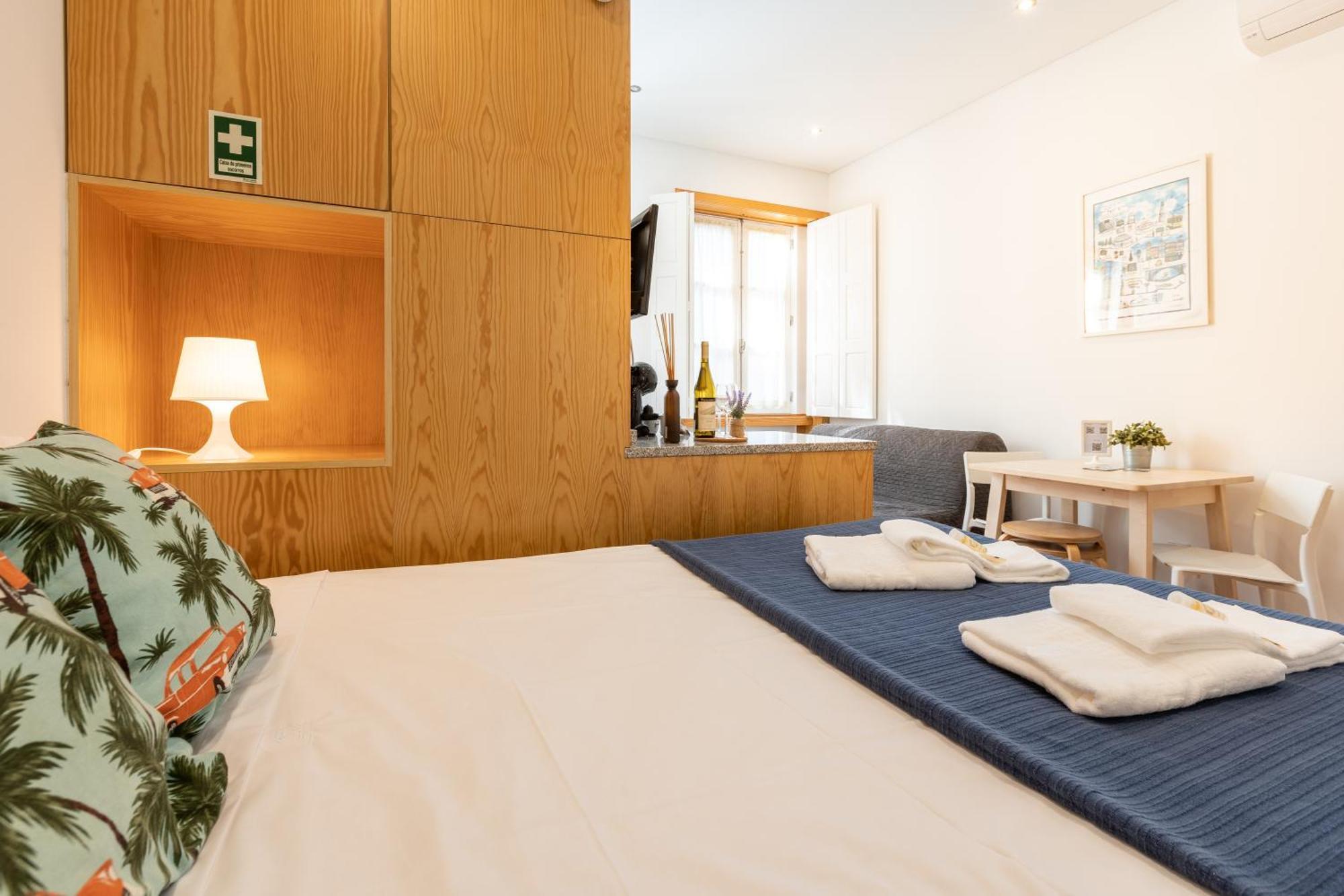 733 Costa Cabral Metro Residence Porto Szoba fotó